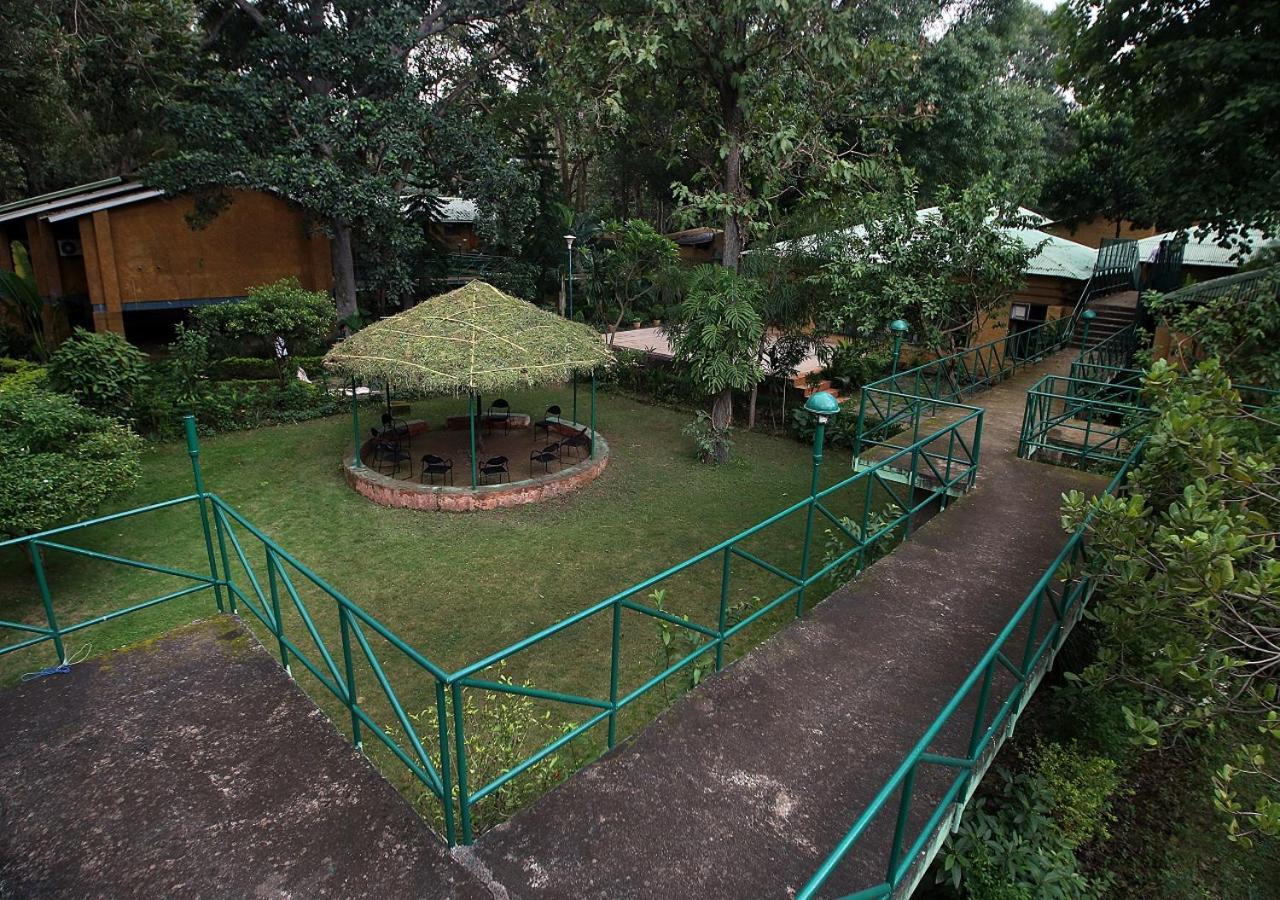 Mpt White Tiger Forest Lodge Tala  Bagian luar foto