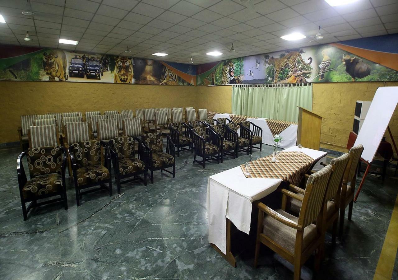 Mpt White Tiger Forest Lodge Tala  Bagian luar foto