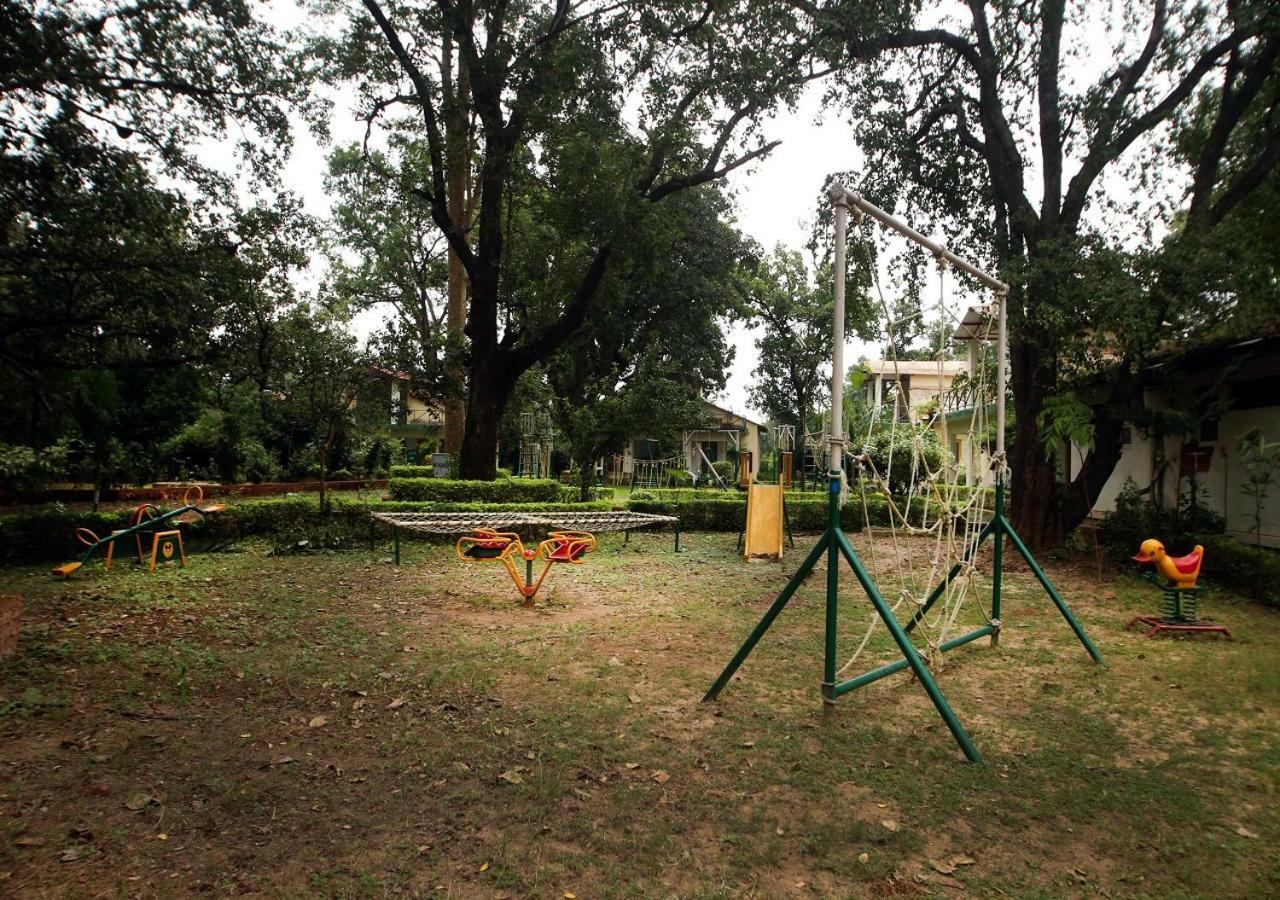Mpt White Tiger Forest Lodge Tala  Bagian luar foto