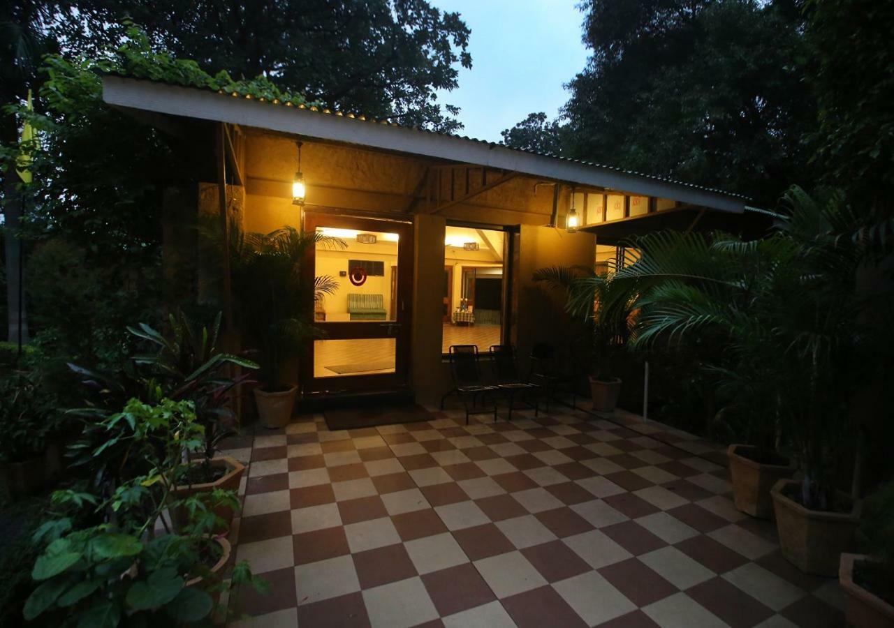 Mpt White Tiger Forest Lodge Tala  Bagian luar foto